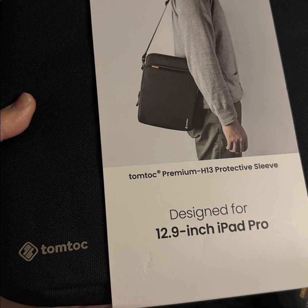 NWT • tomtoc • DefenderACE-B03 Tablet Shoulder Bag • Black • 12.9in iPad Pro - Picture 13 of 13